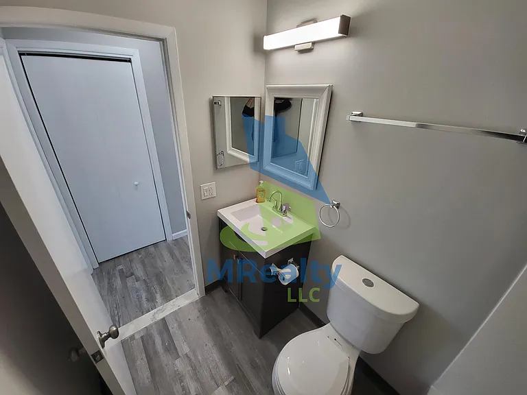 20411 E Twelve Mile Rd #9 — Photo 10