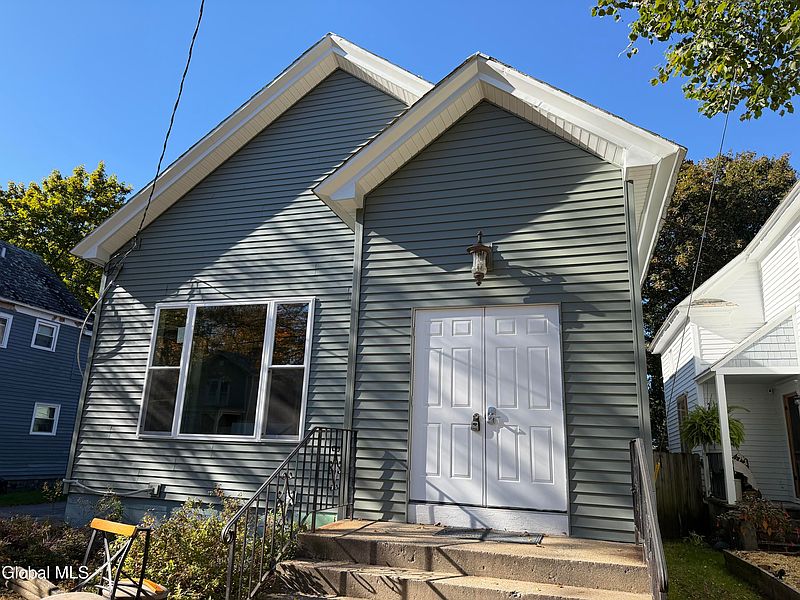 5th image of 20 Ogden Street