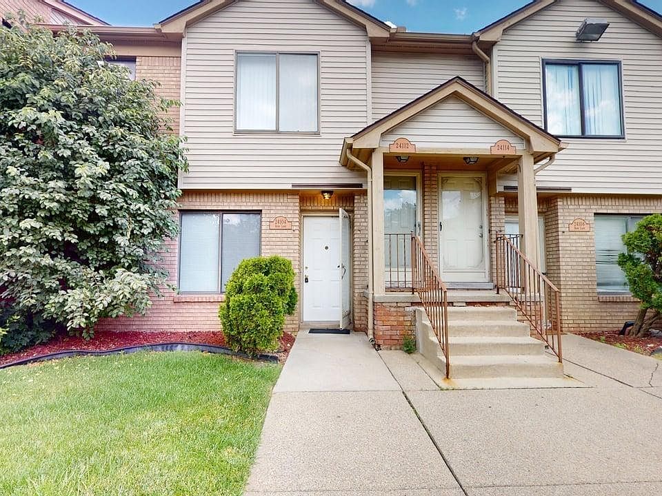 1st image of 24104 Avon Ln