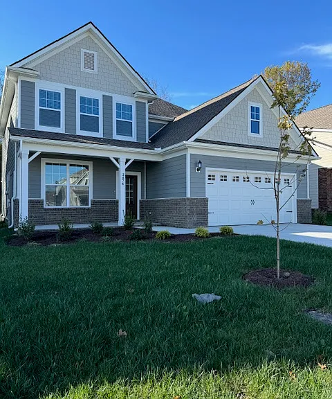 2476 Williams Ridge Dr — Photo 2