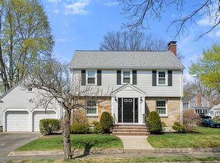 25 Rangely Rd, Waltham, MA 02453