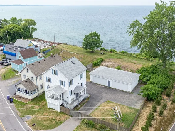 260 Lake Rd, Webster, NY 14580