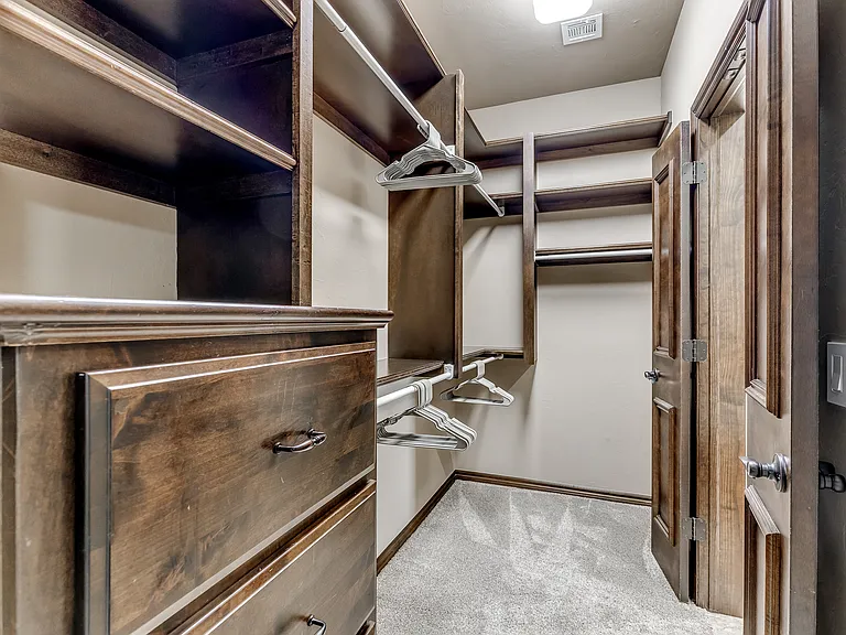 11804 Volterra Way — Photo 47