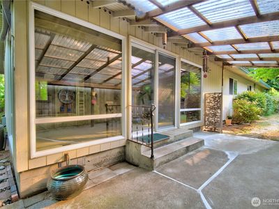 11731 Bartlett Avenue NE, Seattle, WA, 98125