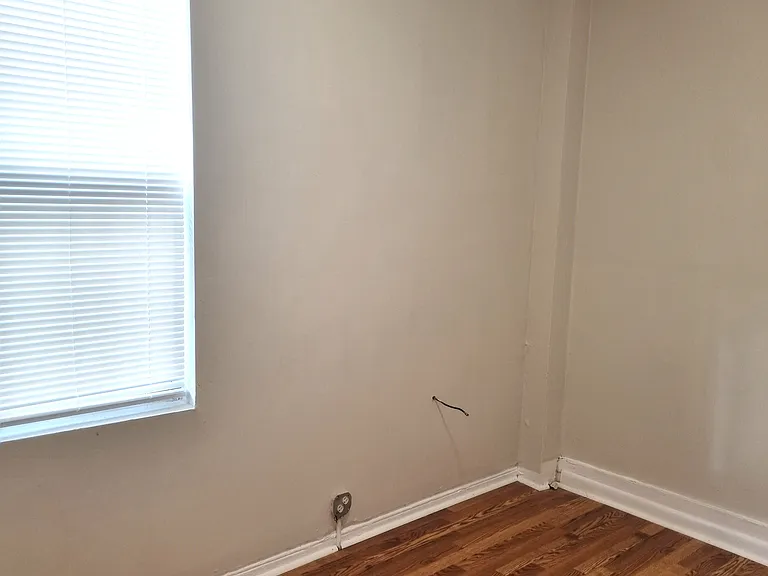 2306 Mount Royal Ter #1F — Photo 2
