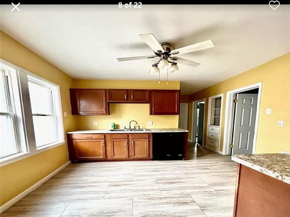 1st image of 247 Esser Ave #2