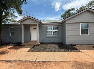 1329 E Oakhurst St, Altus, OK 73521
