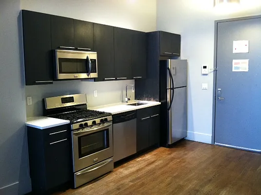 Rented by City View Living | media 54