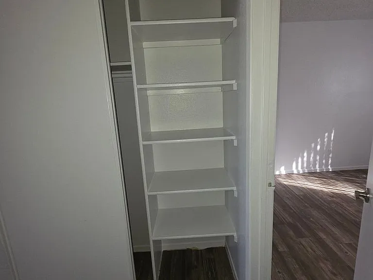 Canyon 35 Apartments — Photo 31