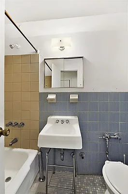 Sold by Citi Habitats | media 4