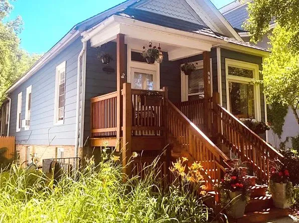 908 Hamlin St #1, Evanston, IL 60201