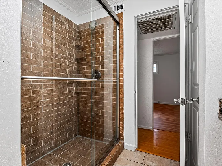 3271 Sul Ross St #20 — Photo 30