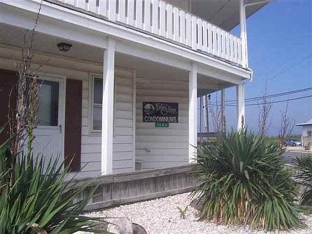 2nd image of 1203 Beach Ave E APT 3