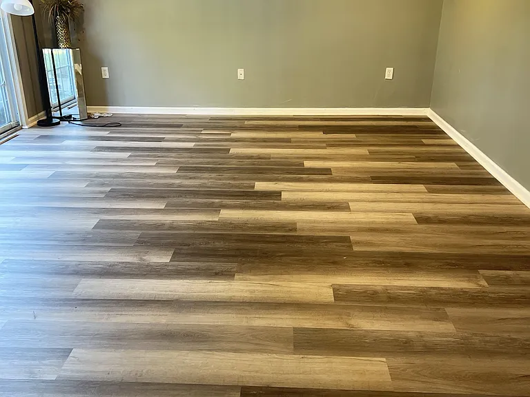 13 Topeka Ct — Photo 5