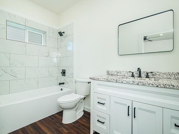 5th image of 2906 Avenue D