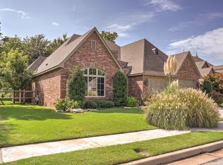 1731 W Plymouth St N, Broken Arrow, OK 74012