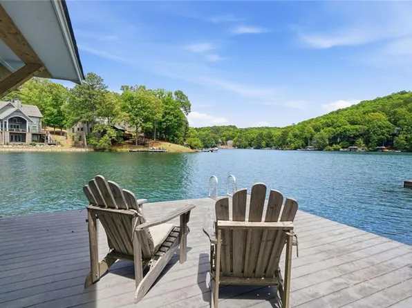 165 Narrows Dr, Waleska, GA 30183