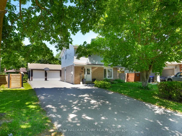 190 Mackenzie St, New Tecumseth, ON L9R 1B8