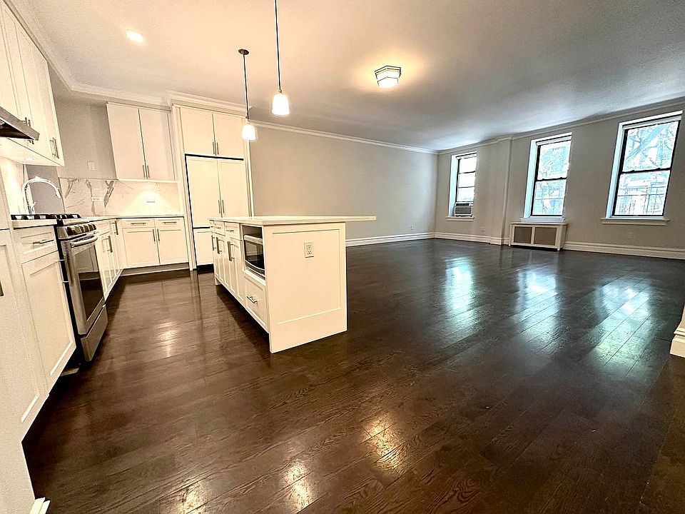1st image of 526 W 111th St APT 2B