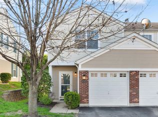 4829 Heritage Heights Cir, Hazelwood, MO 63042