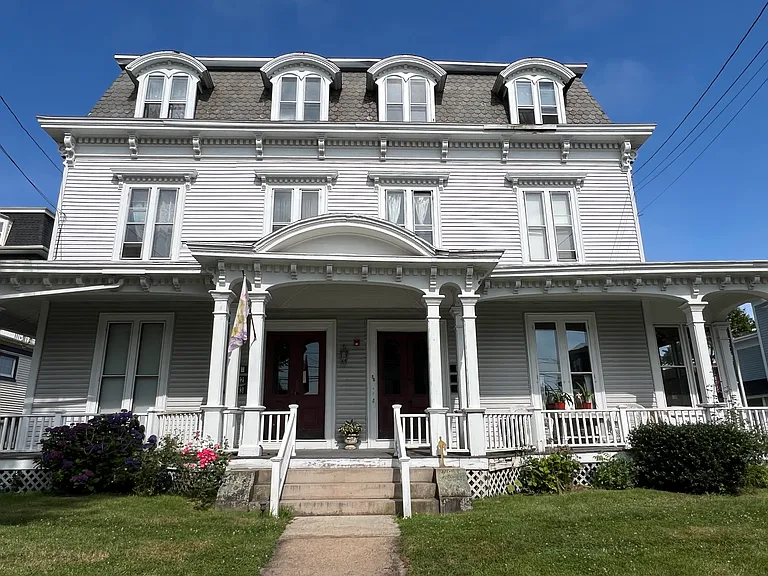 26 Elm St #3 — Photo 1