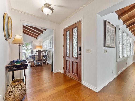 4th image of 2210 Brambling Ln