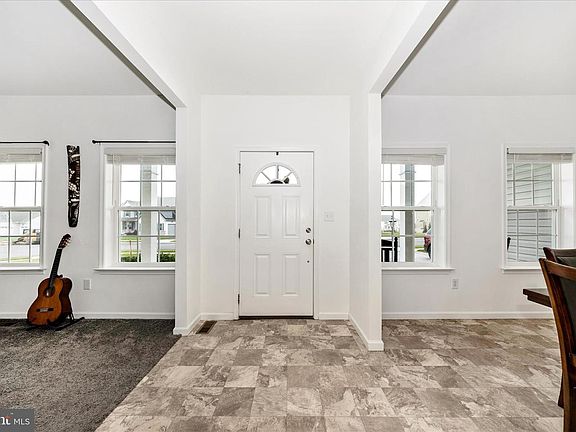 2nd image of 309 Eliza Rd