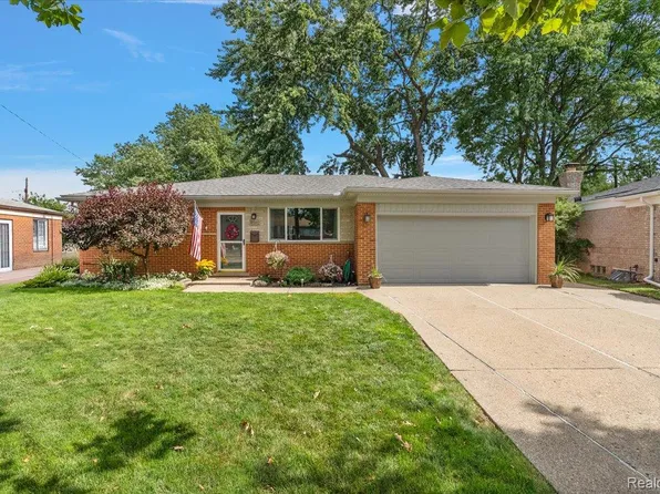 31182 Tecla Dr, Warren, MI 48088