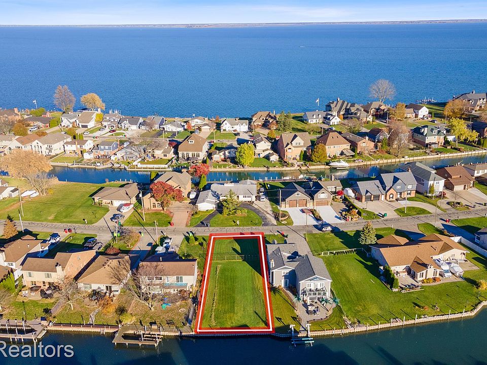 1st image of 000 Lakeville St