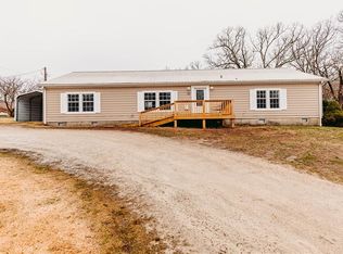 215 E 5th St, Dixon, MO 65459