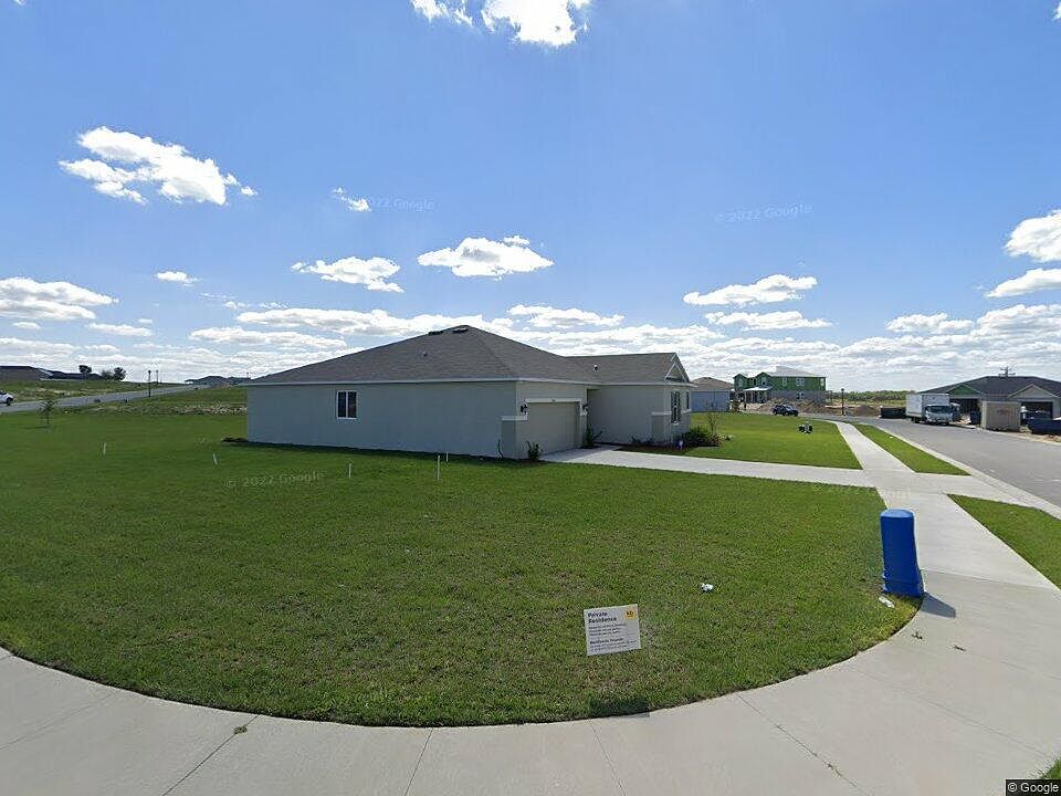 1st image of 2444 Begonia St