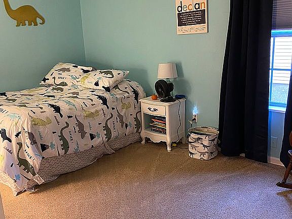 3rd image of 6429 Banta Cir