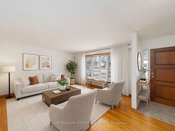 2nd image of 91 Cundles Rd E