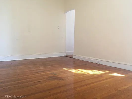 Rented by Living New York | media 37