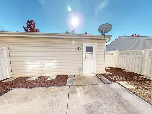 2nd image of 3733 Gibbstone Dr