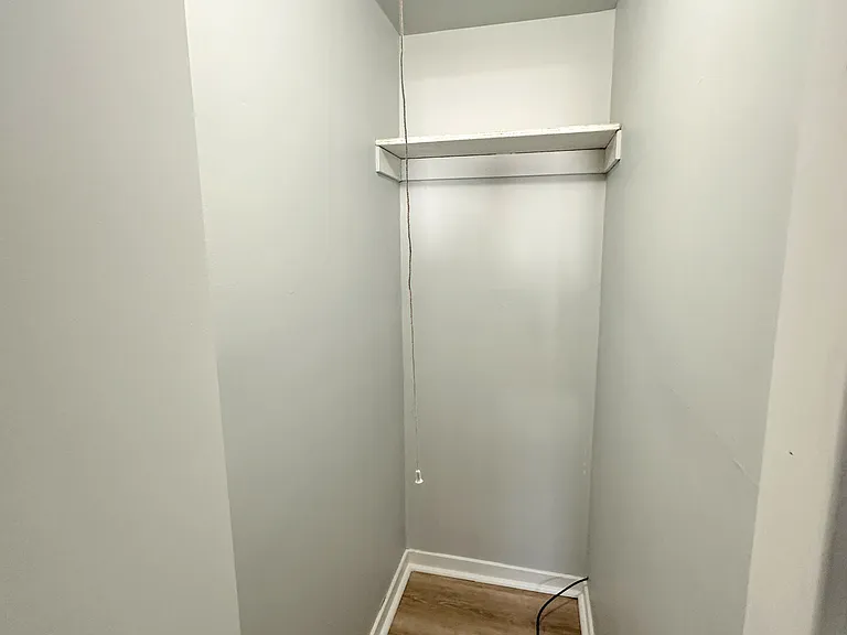209 Mary St — Photo 20