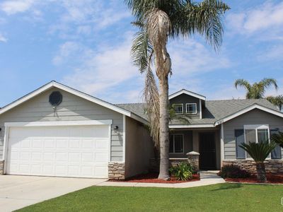 5911 Honeysuckle Ave, Bakersfield, CA, 93313
