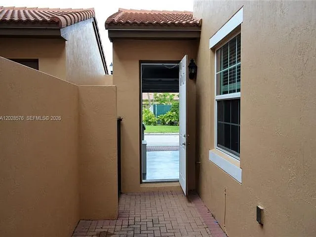 1524 SW 147th Ave — Photo 15