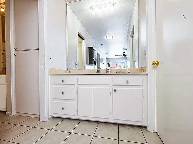 31850 Railroad Canyon Rd — Photo 17
