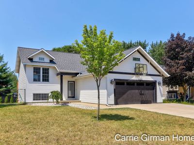 11011 Skyway Ln, Allendale, MI, 49401