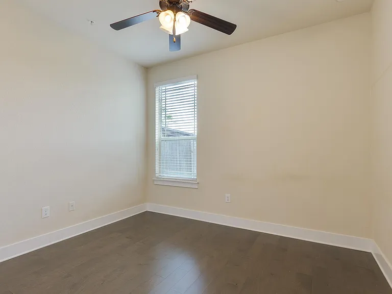 7906 Wildcat Pass — Photo 18