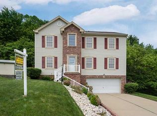 1208 Sandstone Ct E, Tarentum, PA