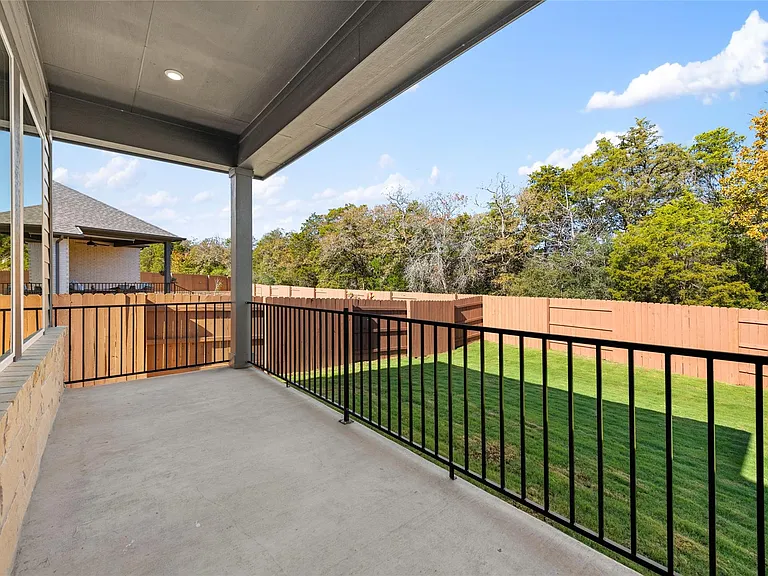 140 Cibolo Creek Loop — Photo 34