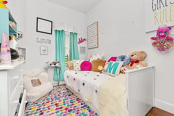 Rented by Oxford Property Group | media 1