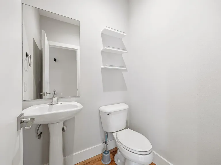 4202 Spencer St #A — Photo 12
