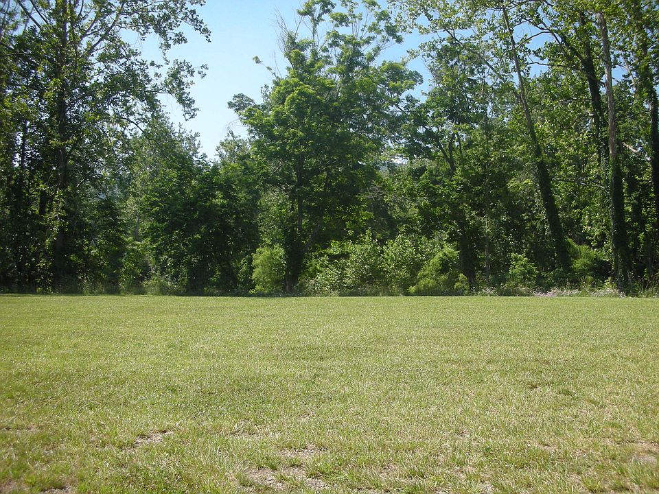 1st image of 156 Prospect Cir