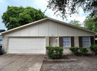 434 Clover Ln, Garland, TX 75043