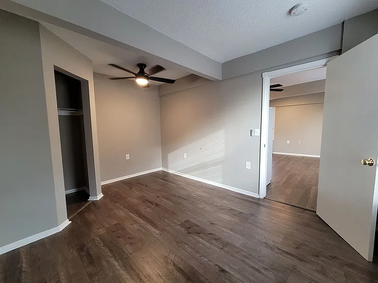 1619 Hubbard Ave — Photo 4
