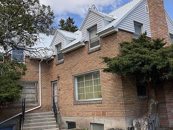 2nd image of 579 Lomax St