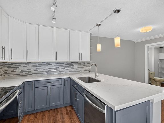 5th image of 503 BUTTONWOOD Lane